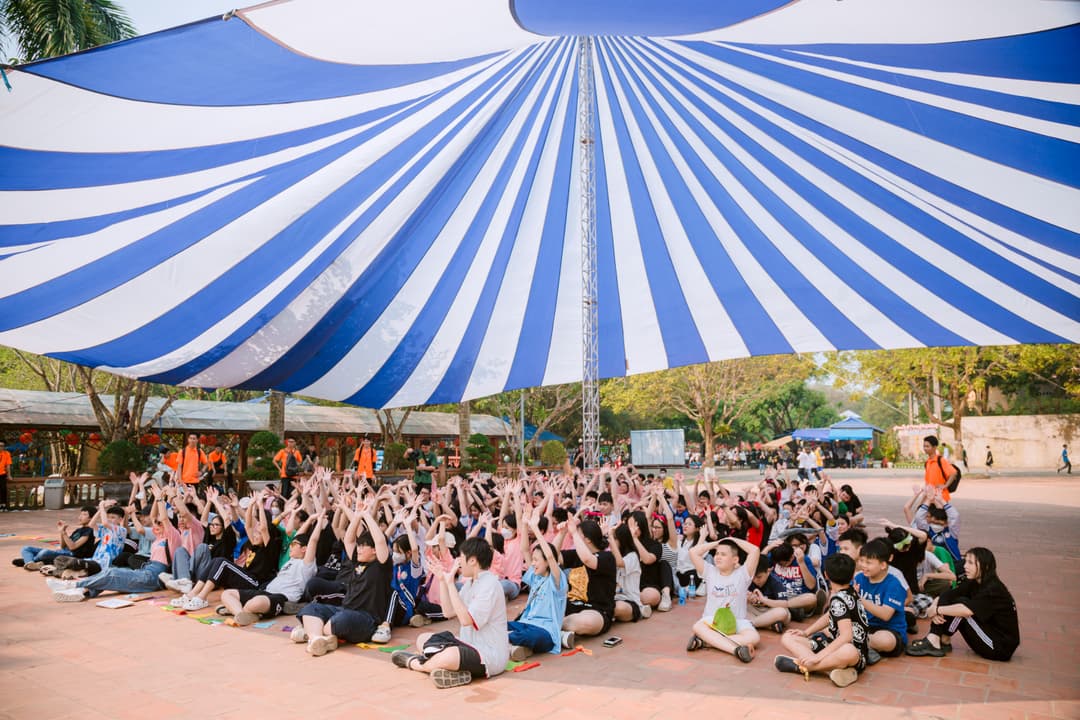 Hình ảnh của Teambuilding    Ao Vua