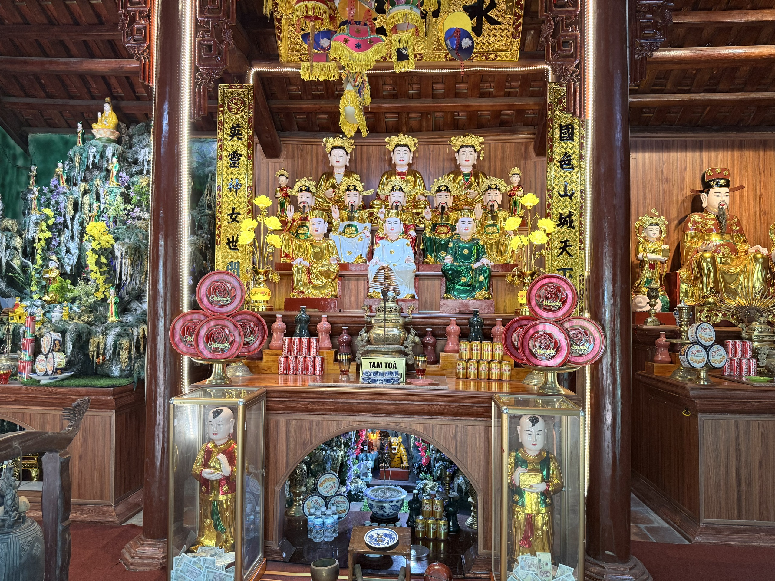 Công viên Vĩnh Hằng