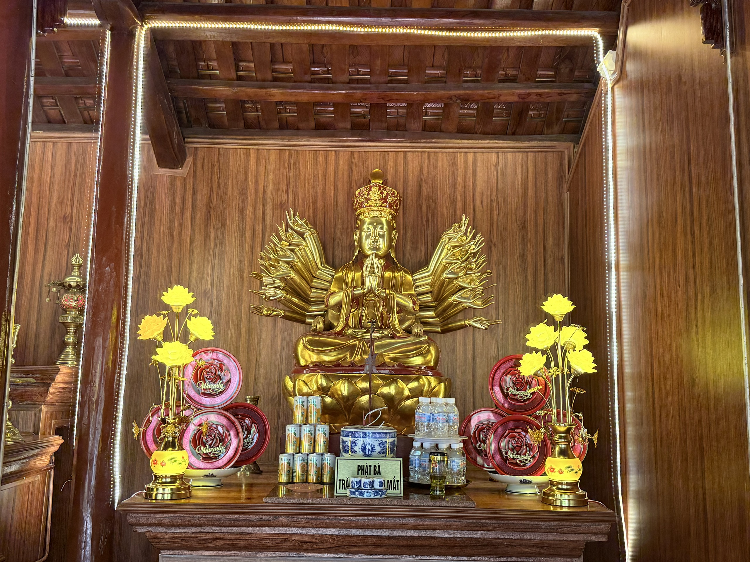 Công viên Vĩnh Hằng