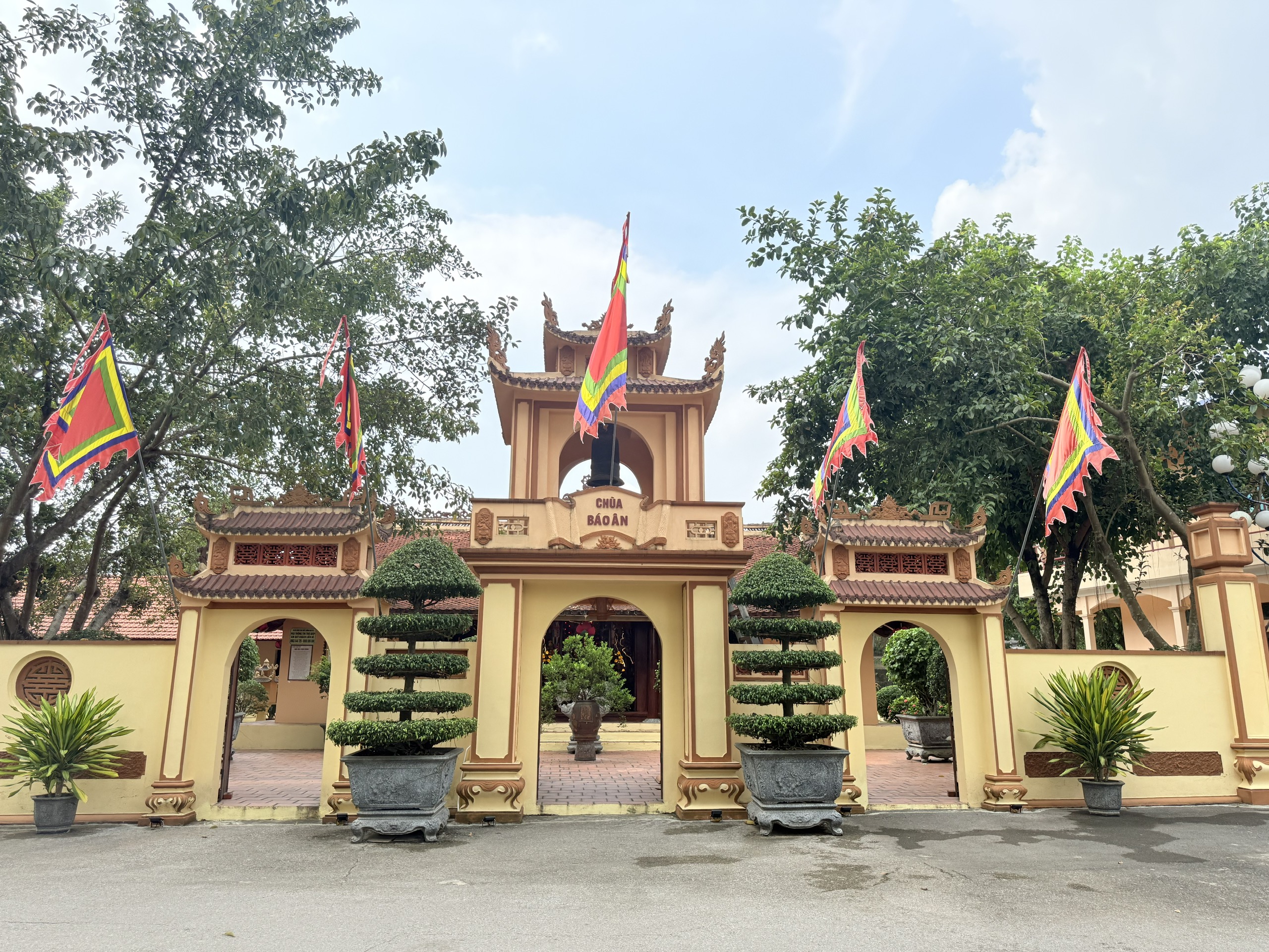 Công viên Vĩnh Hằng