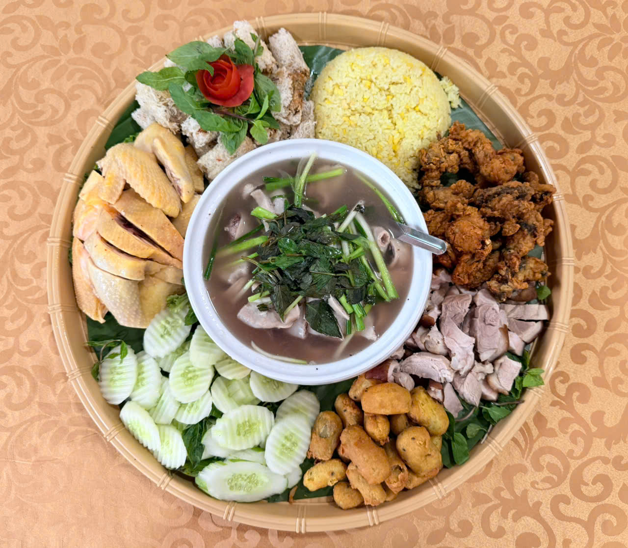 Khu du lịch Ao Vua