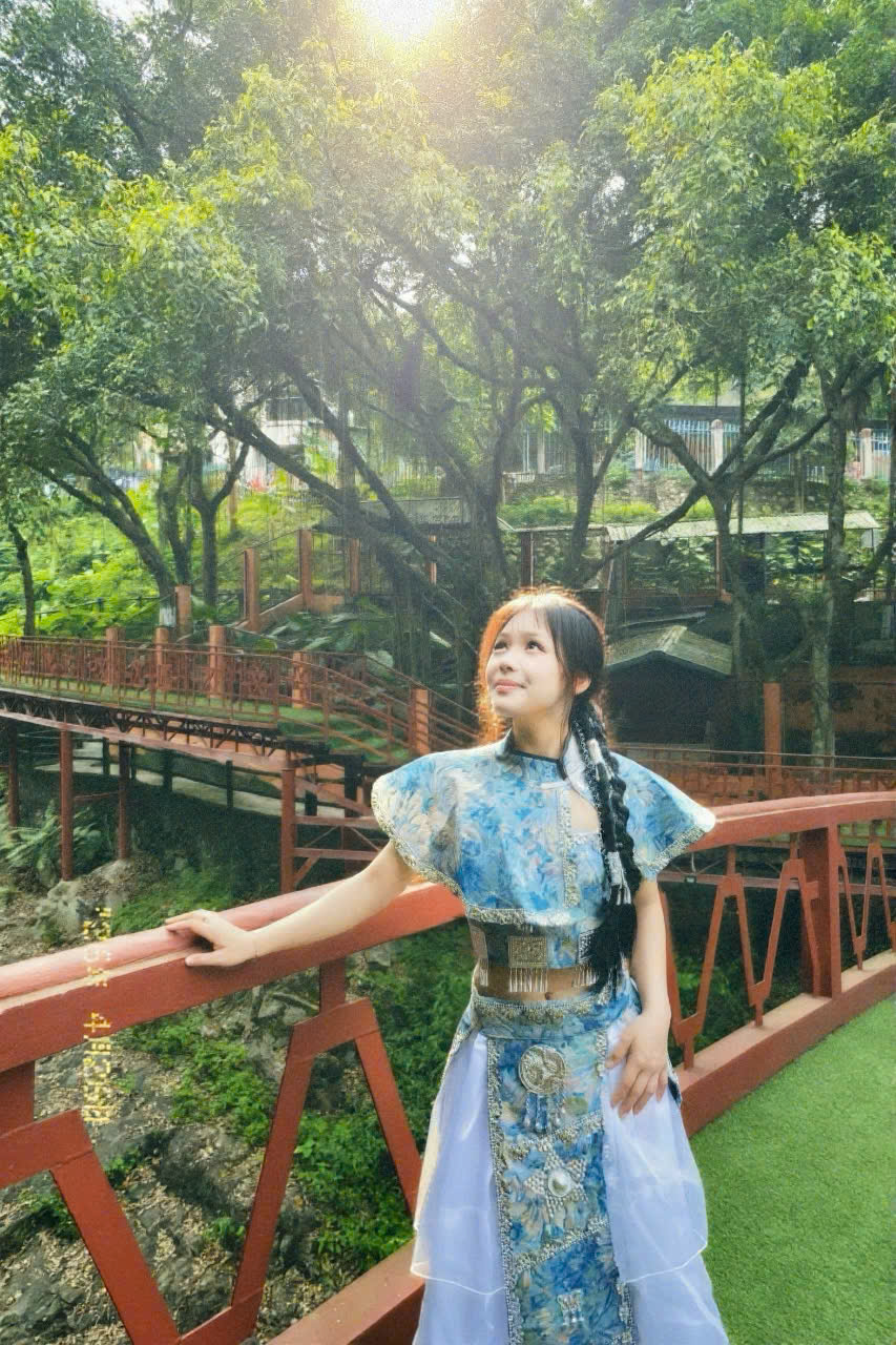 Khu du lịch Ao Vua