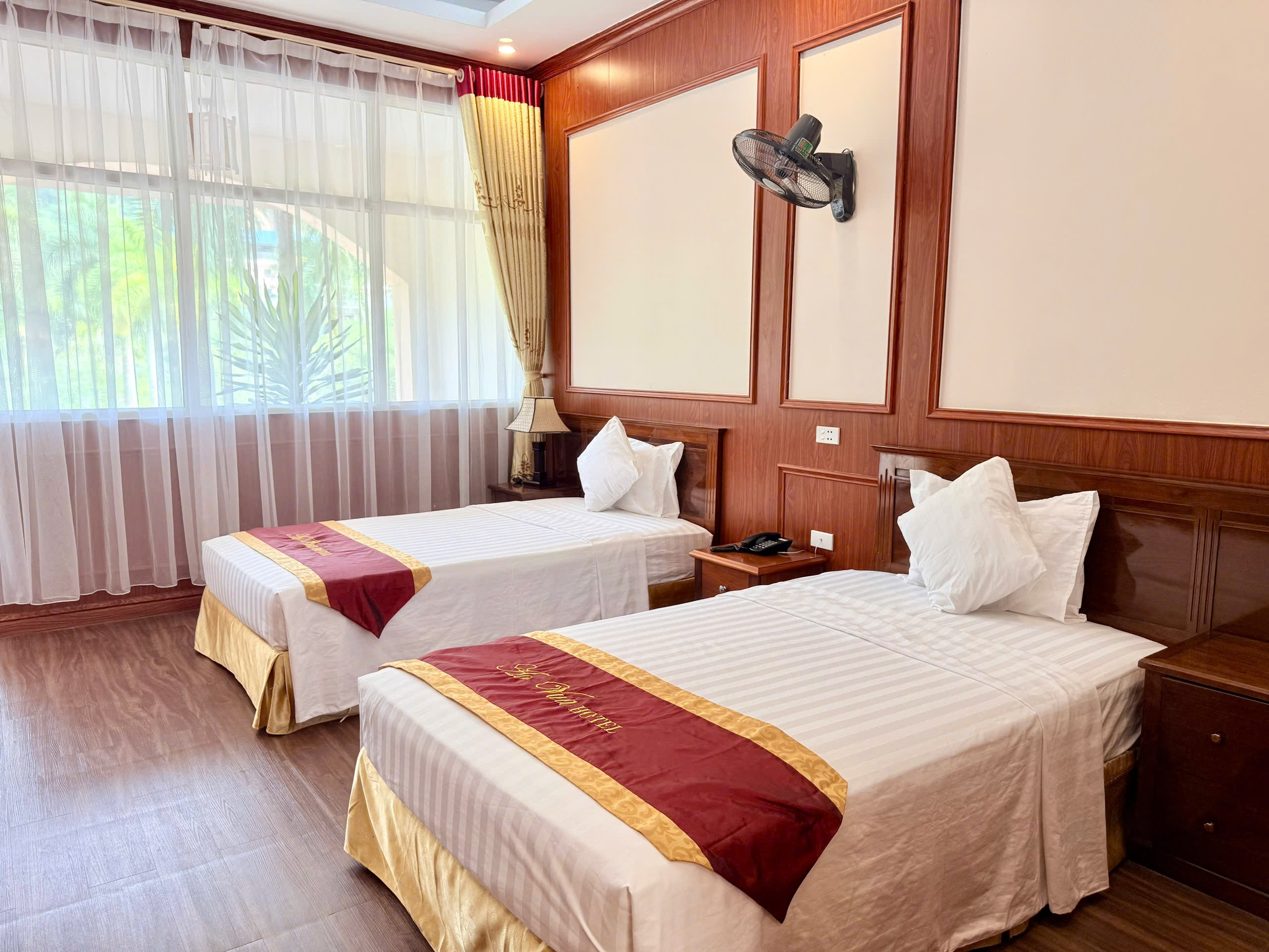 Khu du lịch Ao Vua