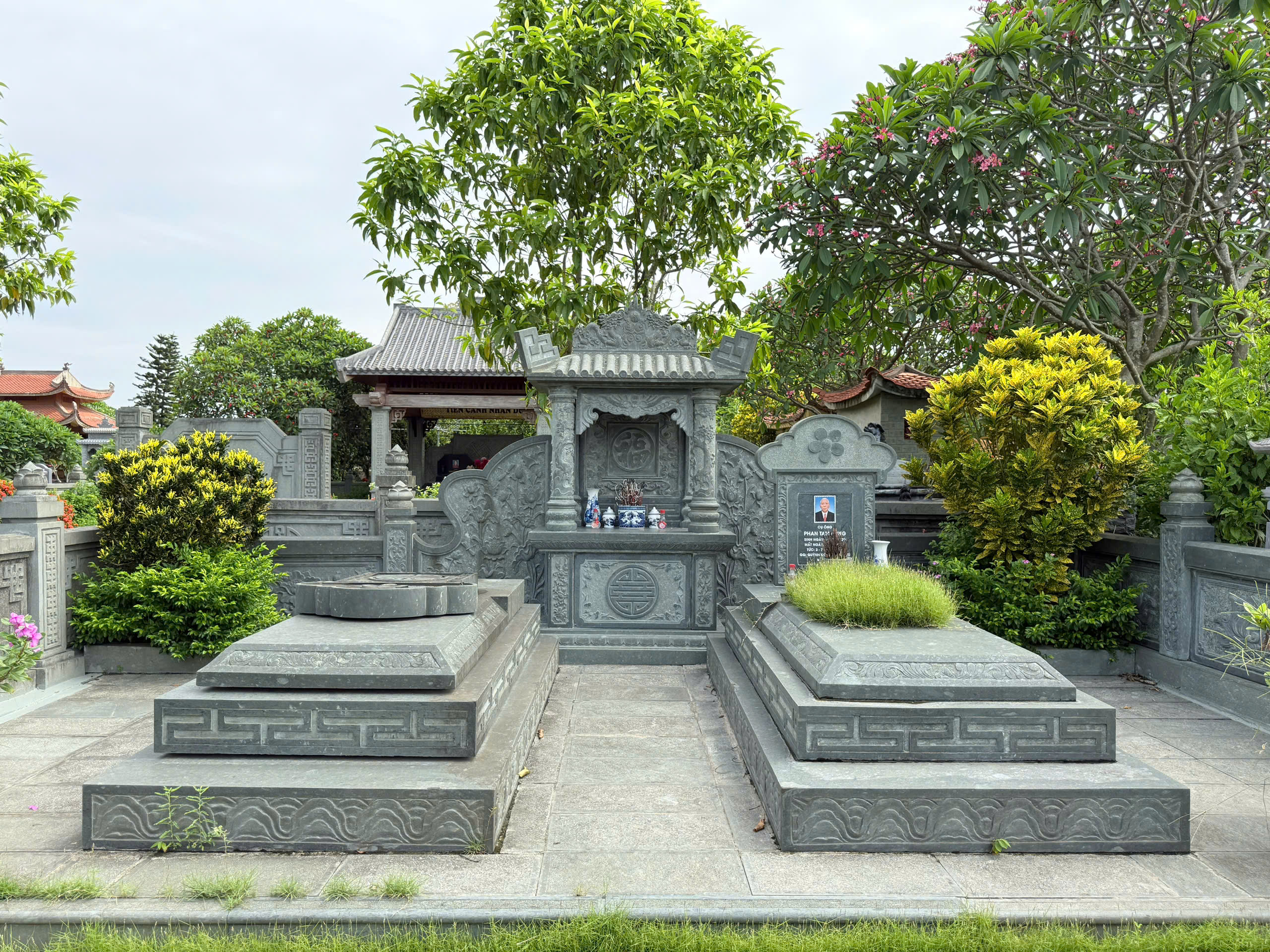 Công viên Vĩnh Hằng